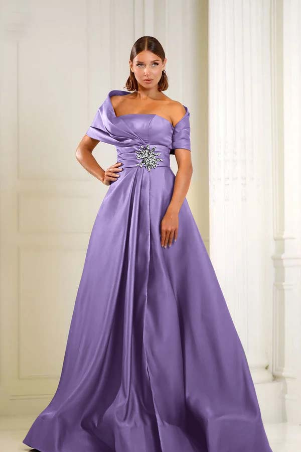 Off the Shoulder Sleeveless Long Formal Dress With Pleated Beading