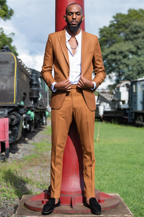Elegant Gold Brown Prom Attire for Guys