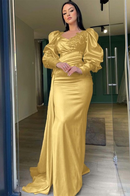 Charming Long Sleeves V-Neck Mermaid Evening Dress With Beadings