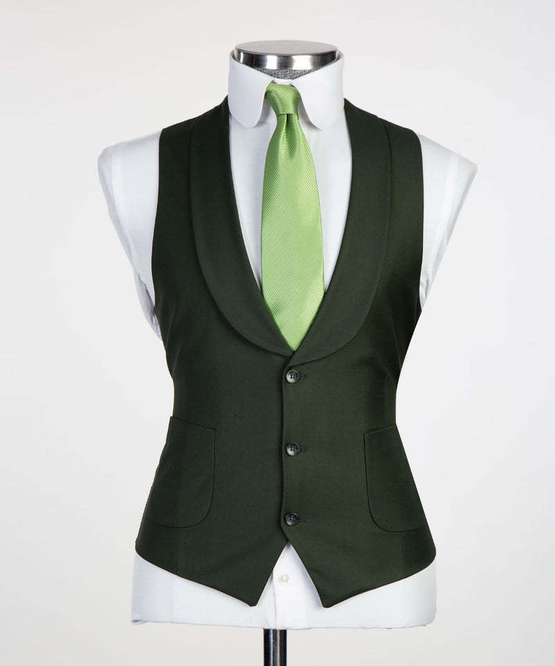 Chic Dark Green Three-Piece Peaked Lapel Business Men's Suits