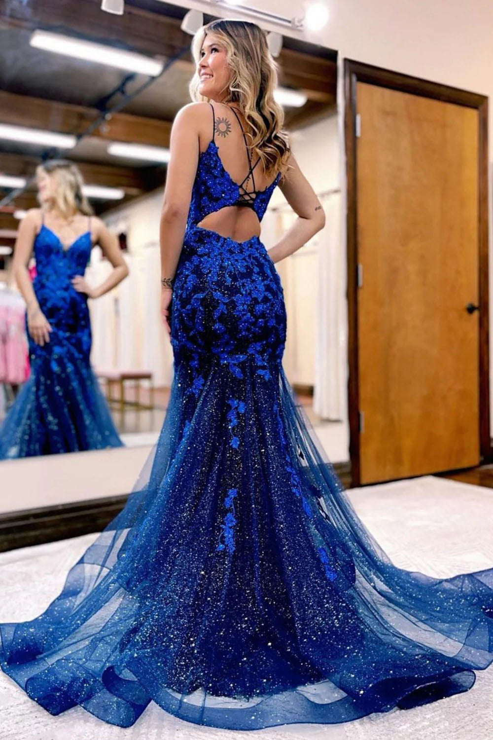 Dark Blue Long Prom Dress with Mermaid Spaghetti Straps and Appliques