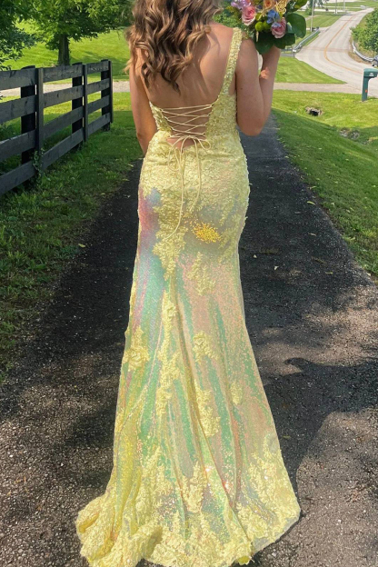 Elegant Yellow Mermaid Prom Dress with Square Neck and Front Split
