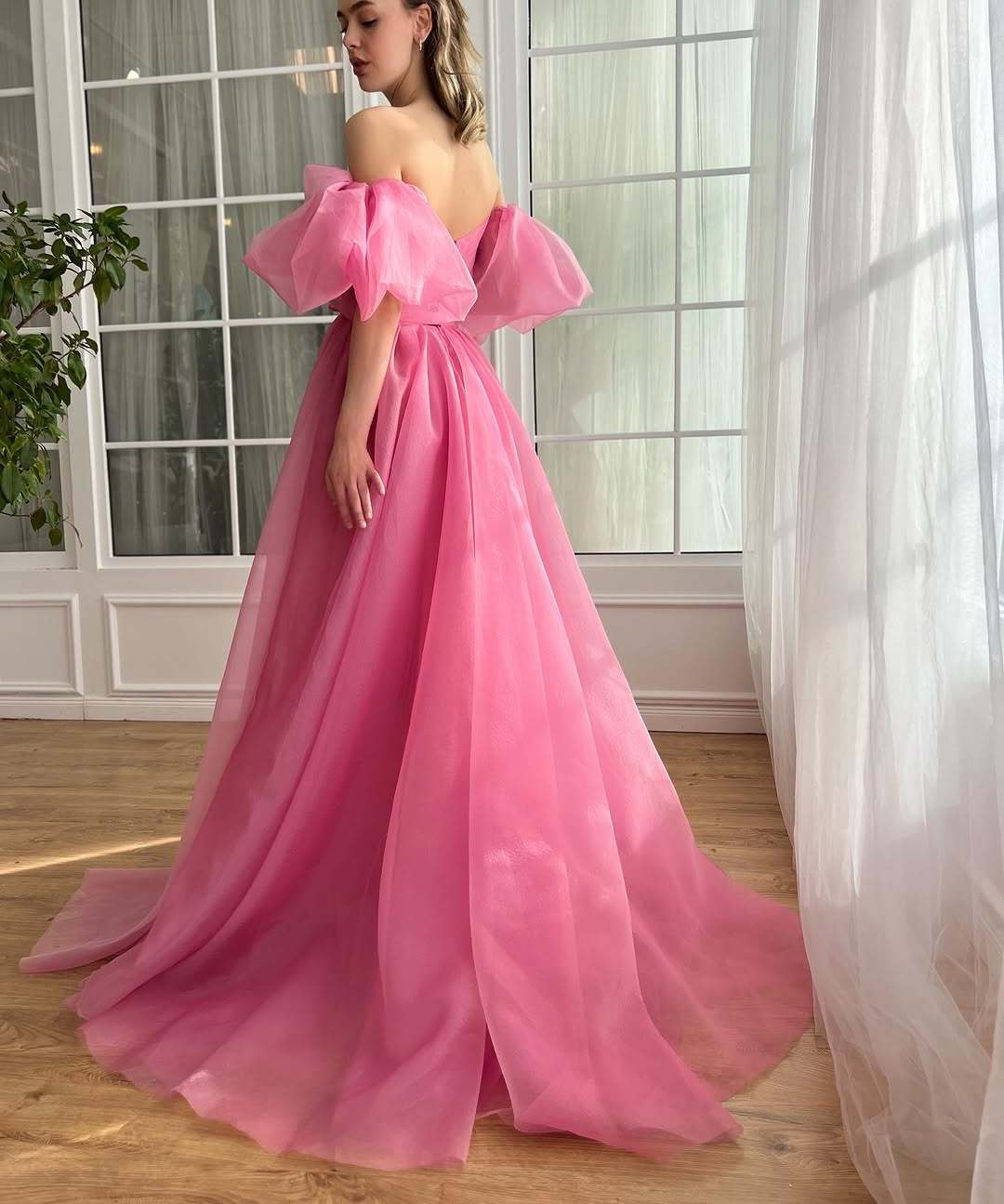 Dreamy Princess Puff Sleeves Split Evening Dress