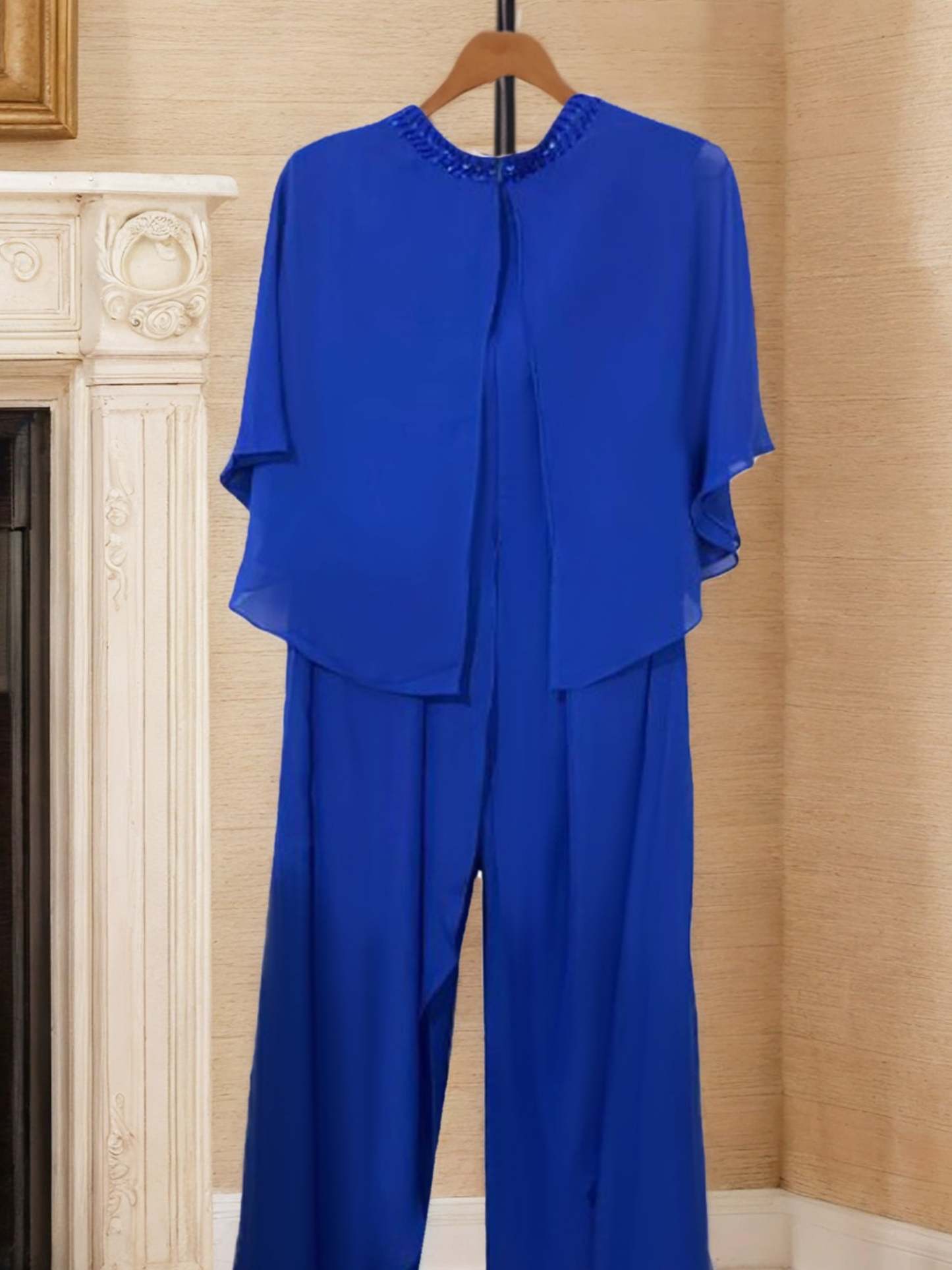 Elegant Mother of the Bride Scoop Neck Chiffon Pantsuits
