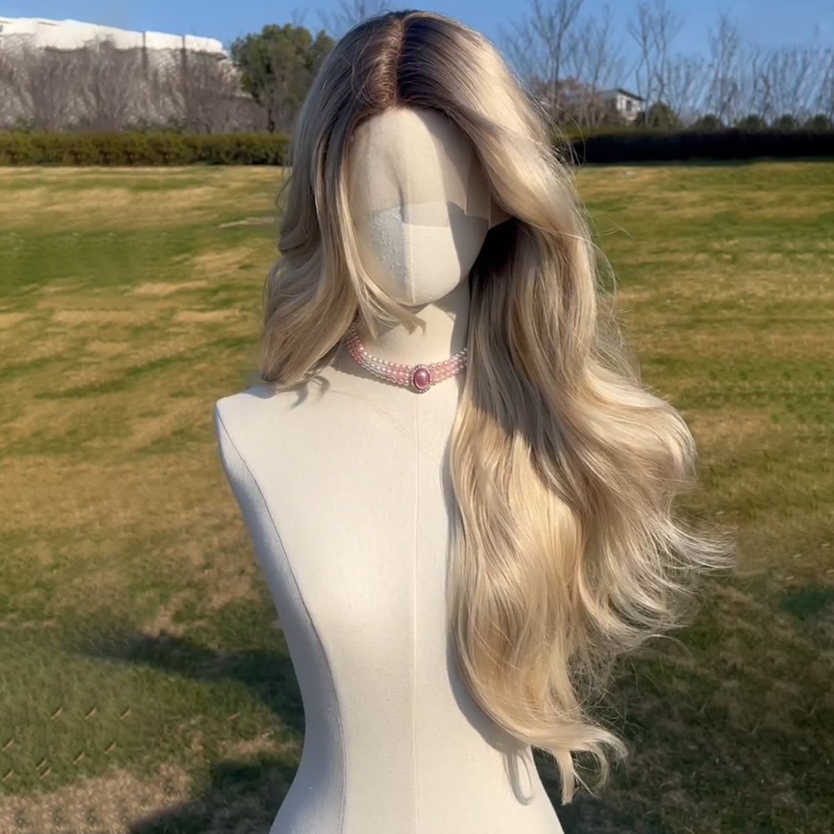 SMILCO/28Inch Ombre Brown Ash Blonde Long Curly T-Part Synthetic Wig/SM9023