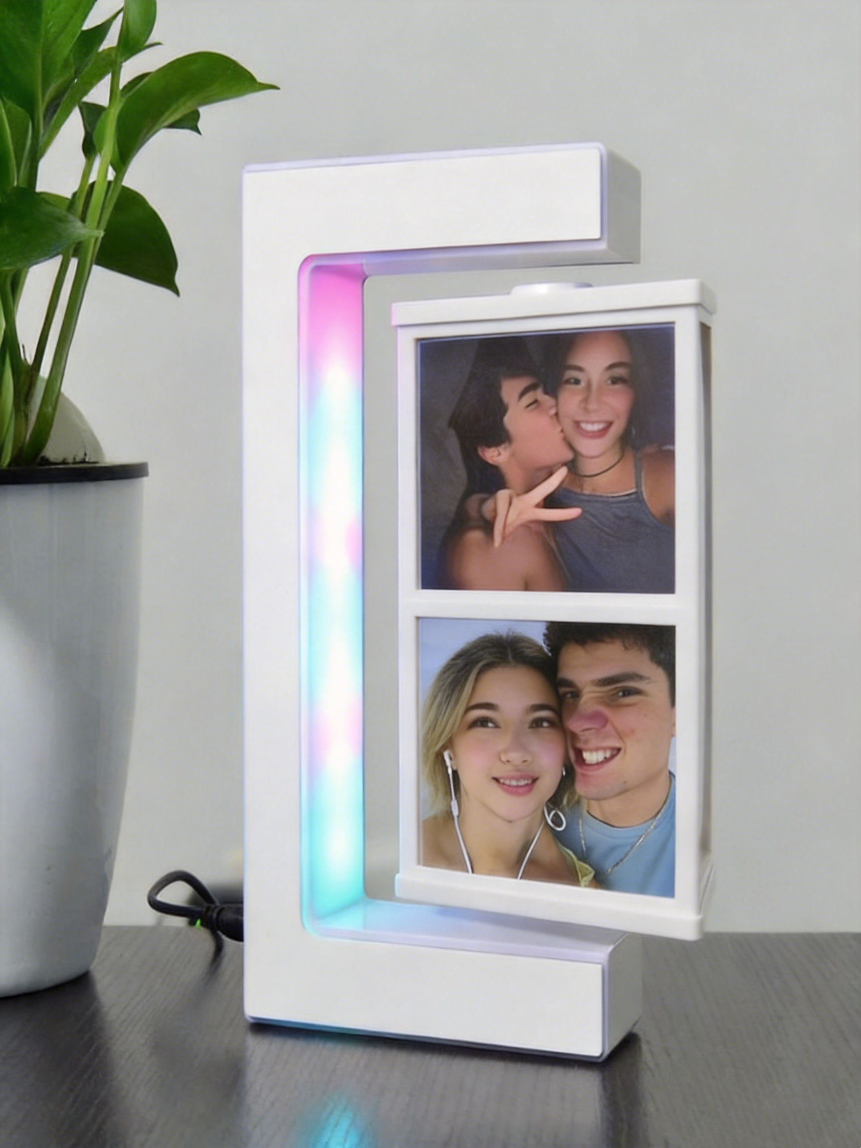 Magnetic Levitation RGB Photo Frame