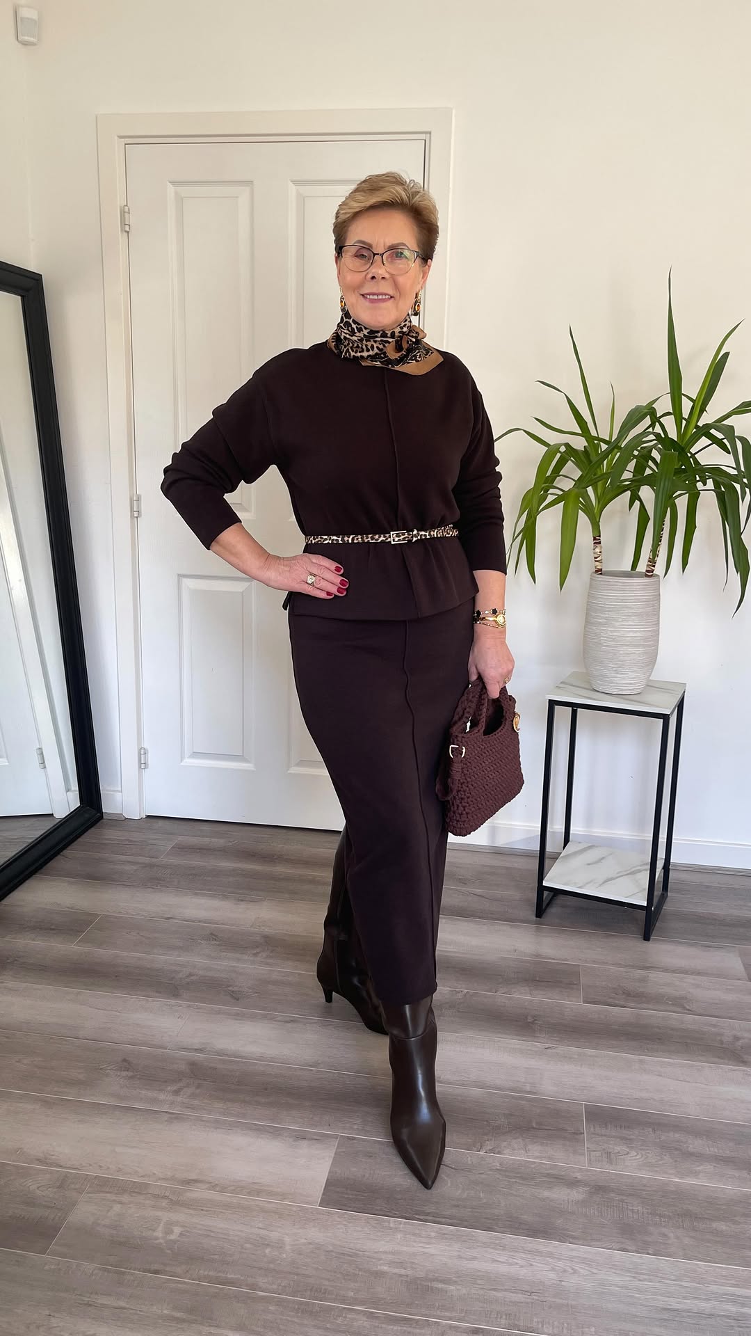 [Copy]Retro Curvilinear Pattern & Gemstone Green Mixed-Style Dress Set