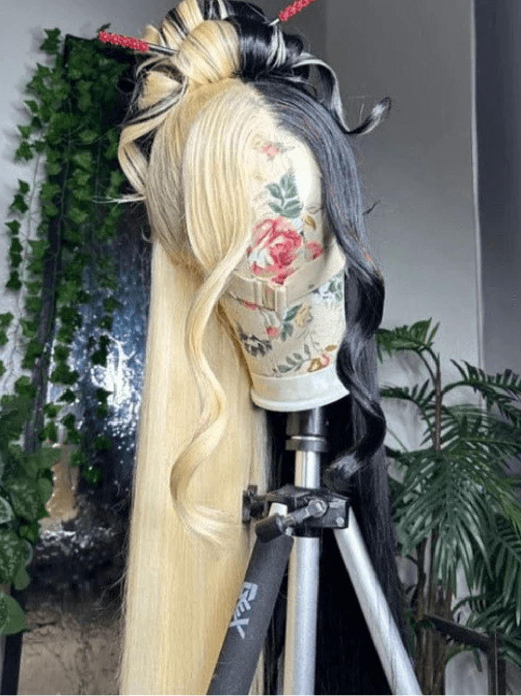 Onimehair lace front wig with split blonde and black dye, 200 density, full lace, natural hair texture.