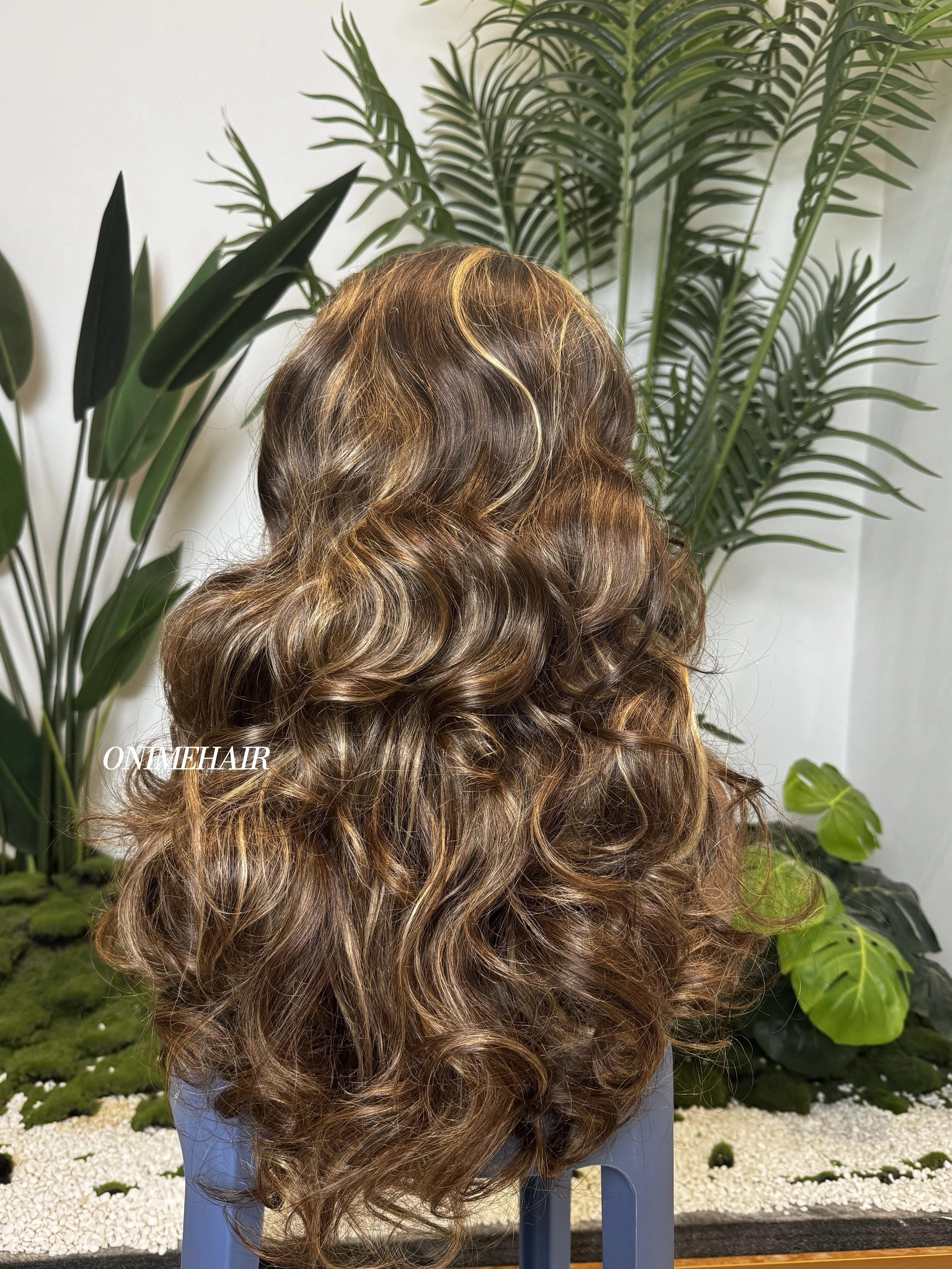 #4/27 Rose Wavy Frontal Transparent 13X4  Lace - Onime Hair