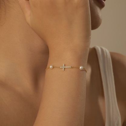 Faith Bracelet – Gold