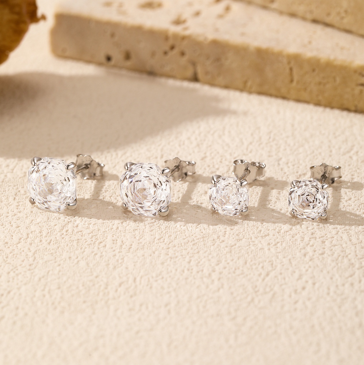 Gleam Earring - Silver