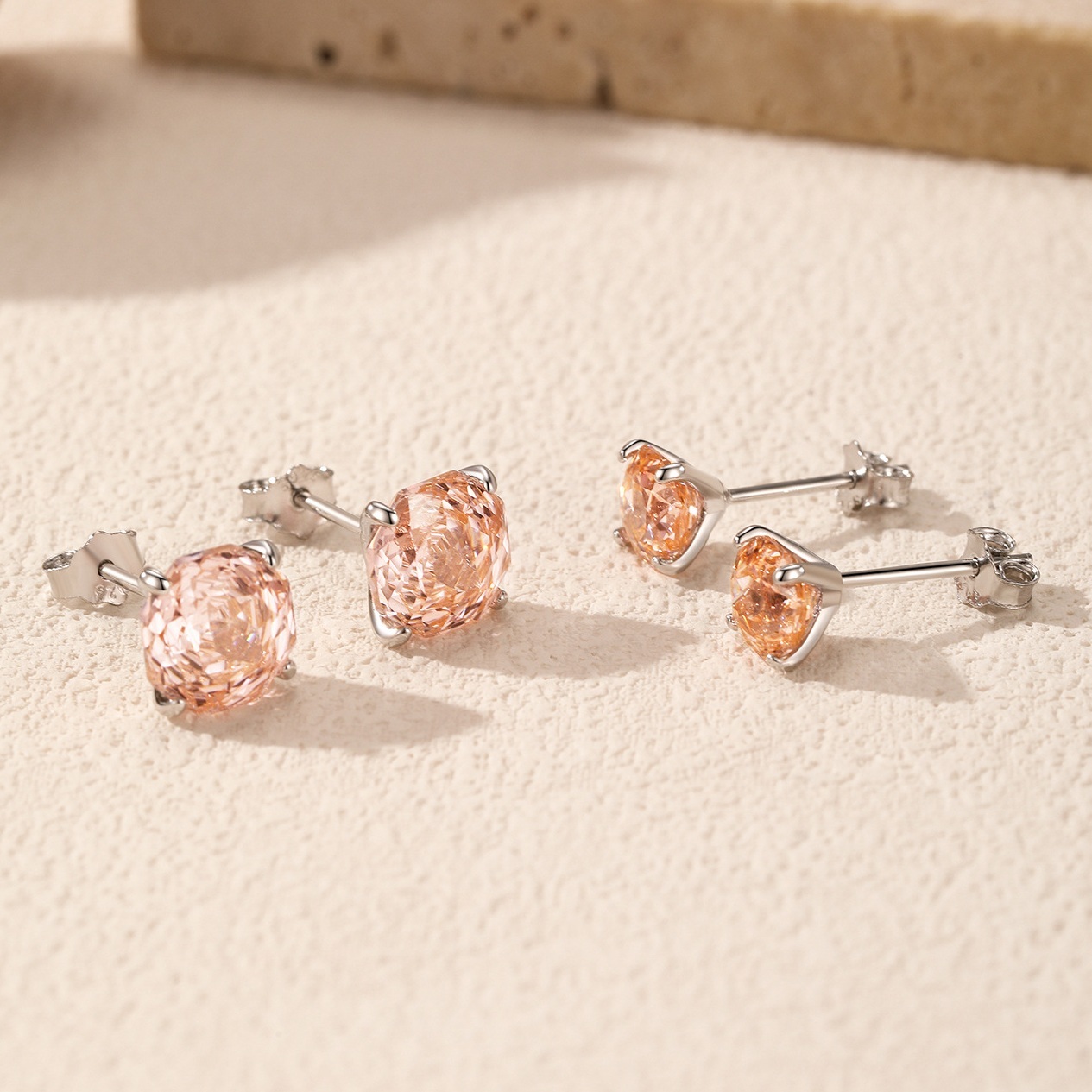 Gleam Earring - Yellow