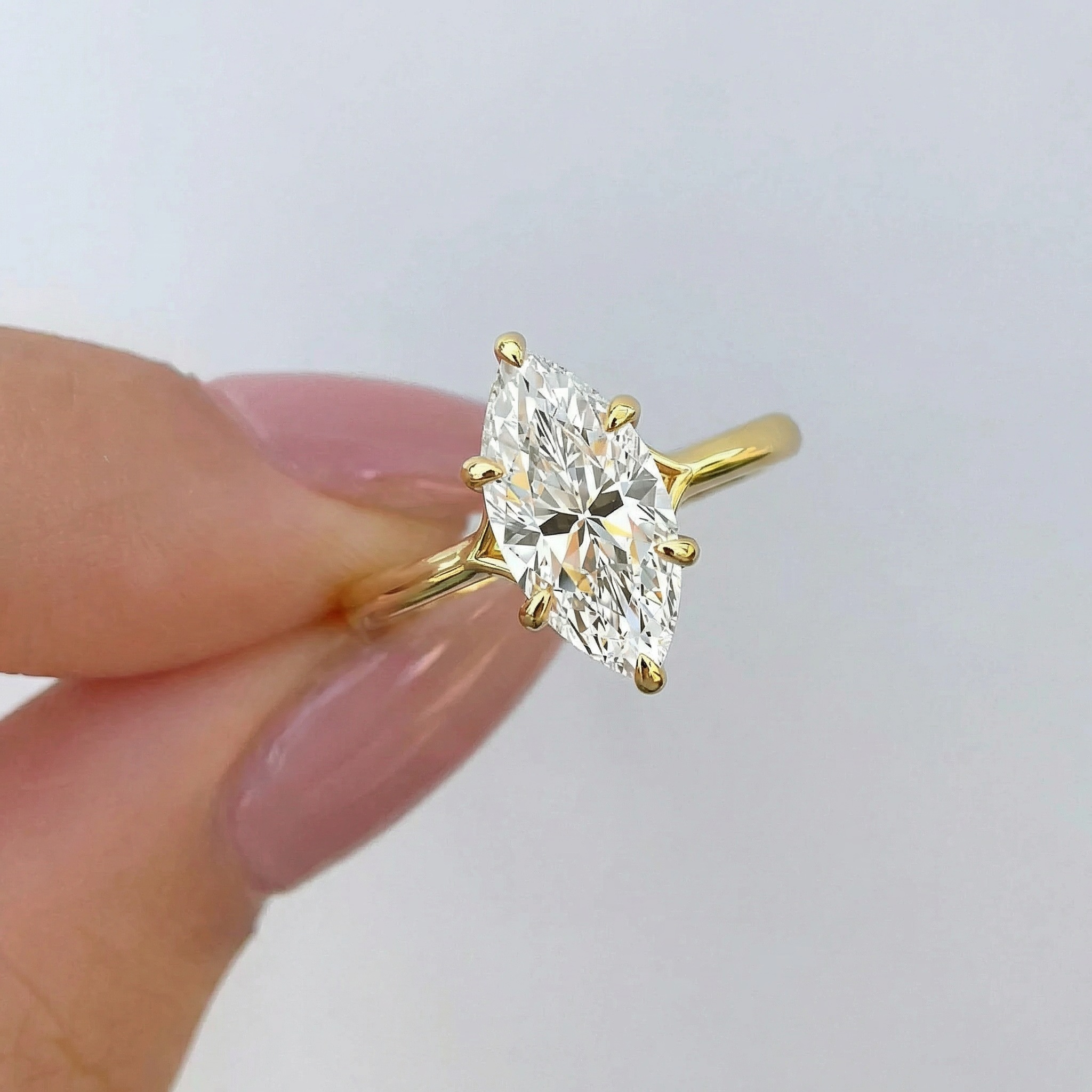 Lris Ring - Gold