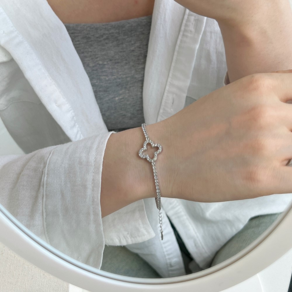 Lucky Bracelet - Silver