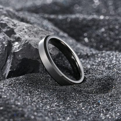 Onyx Ring - Silver