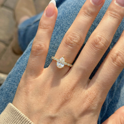 Christine Ring - Gold