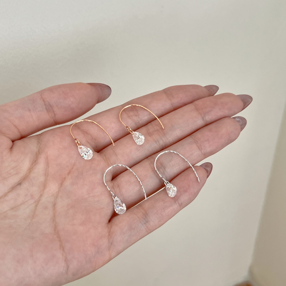 Poise Earring - Gold