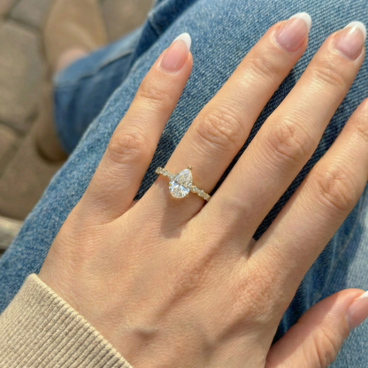 Christine Ring - Gold