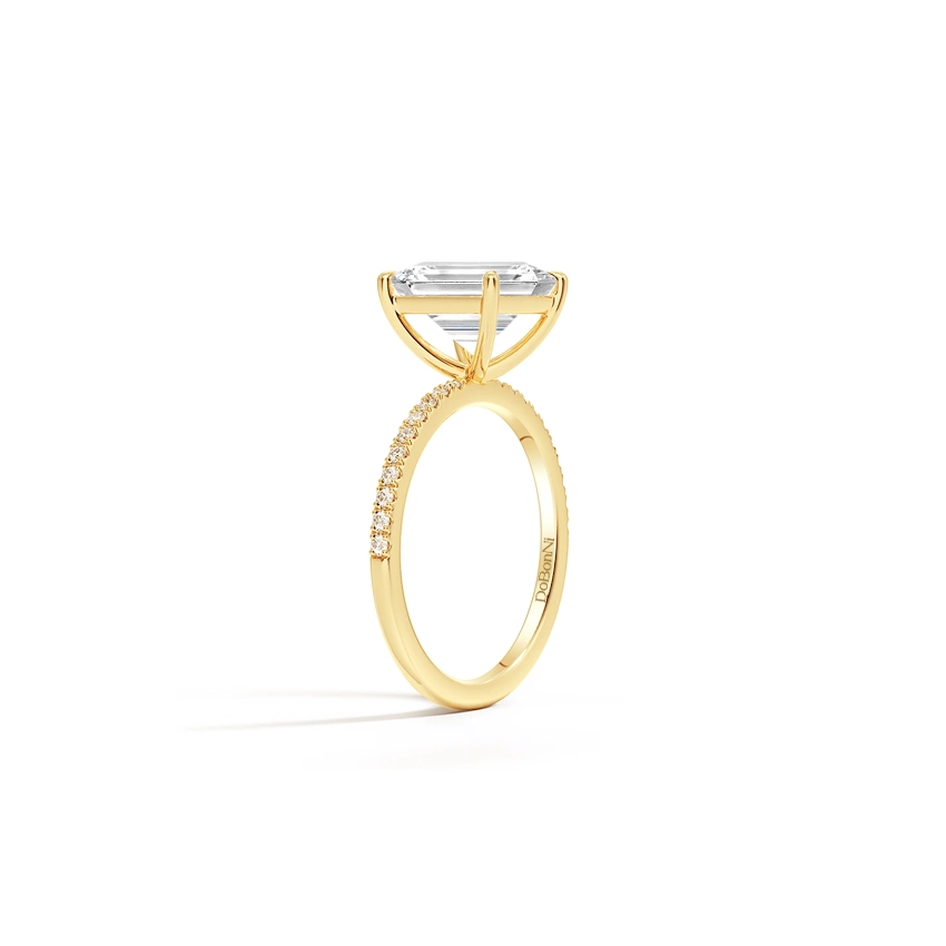 gold_princess_cut_engagement_ring-dazzle-ring