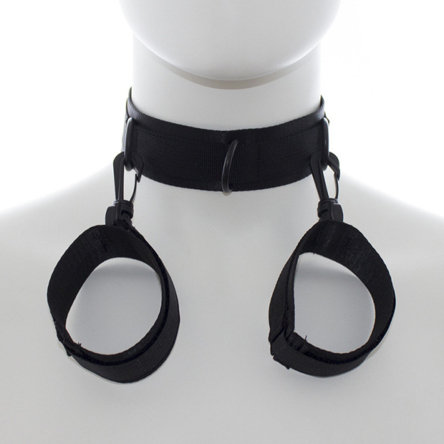 Vegan-friendly Collar And Cuff Set - image 5