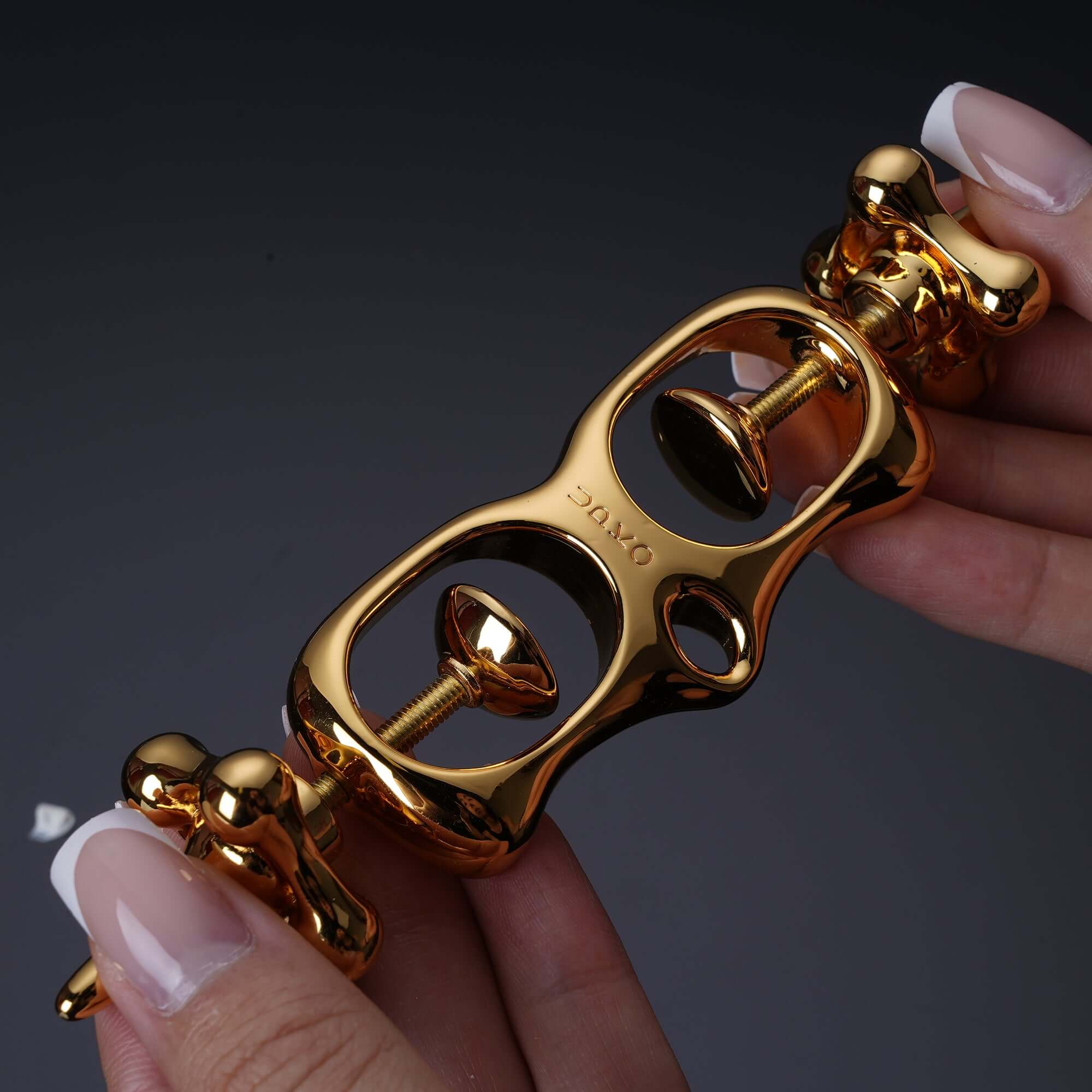 Adjustable Metal Thumb Cuffs - image 12