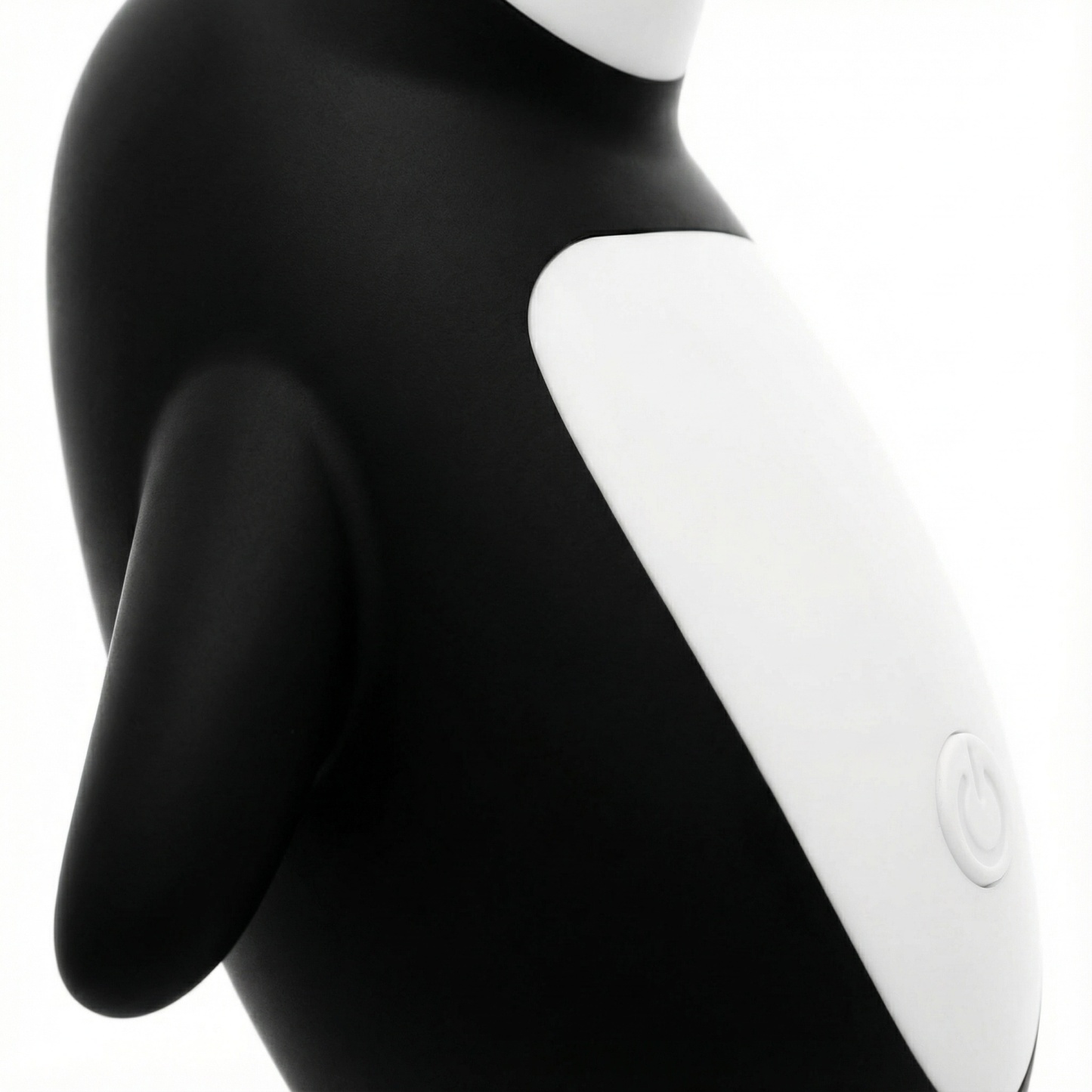 Penguin Clit Sucking Massager - image 1