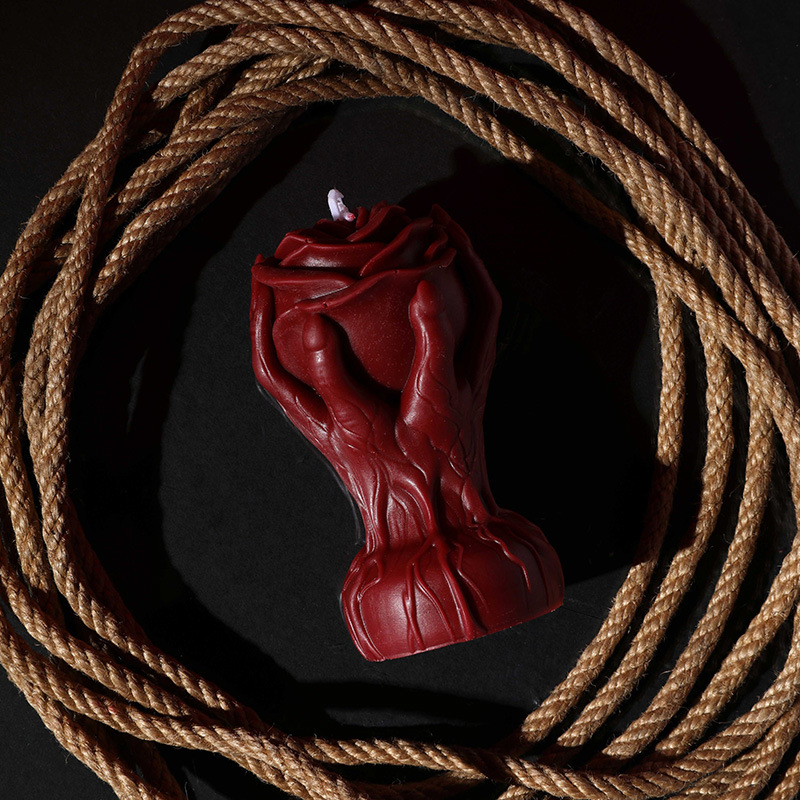 Hand Flower Low Temperature Scented Candle  - image 3