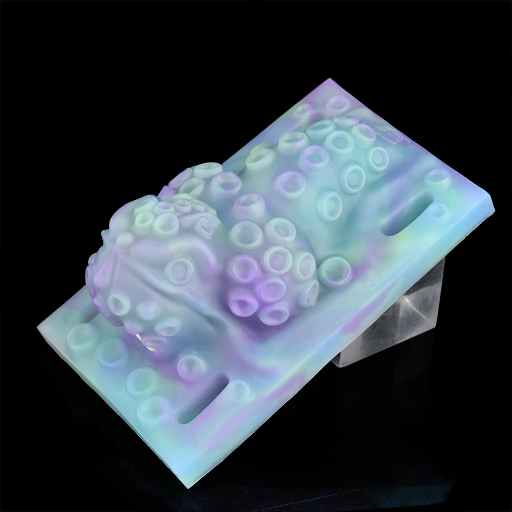 Strap-On Octopus Grinder-WeLovePlugs