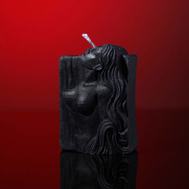Female Form Sensual Soy Wax Low-temperature Candle - Black - image 1