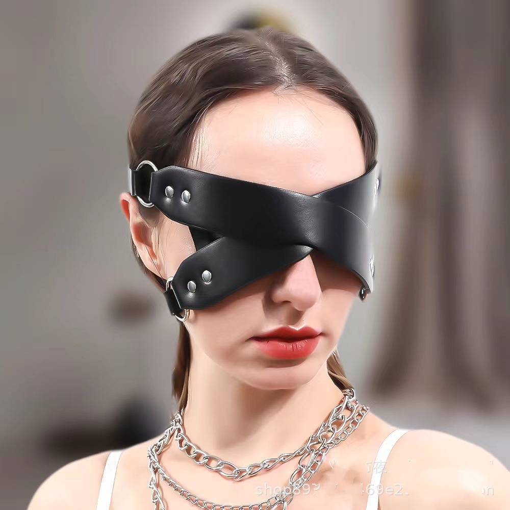 SM Leather Blindfold -WeLovePlugs