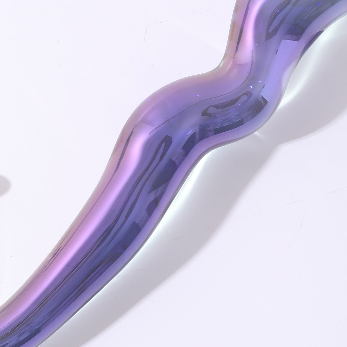 Iridescent Glass G-Spot Dildo Wand – Elegant Body-Safe Butt Plug-WeLovePlugs