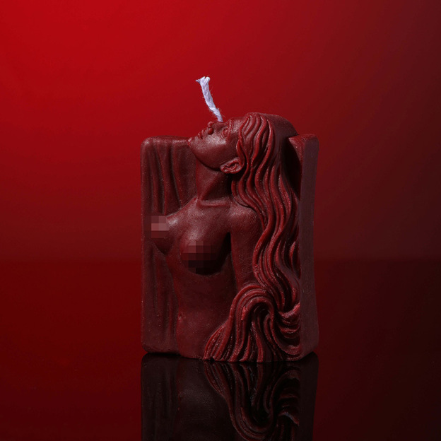 Female Form Sensual Soy Wax Low-temperature Candle - Red - image 4
