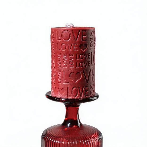 LOVE-Shaped Sensual Soy Wax Candle - image 9