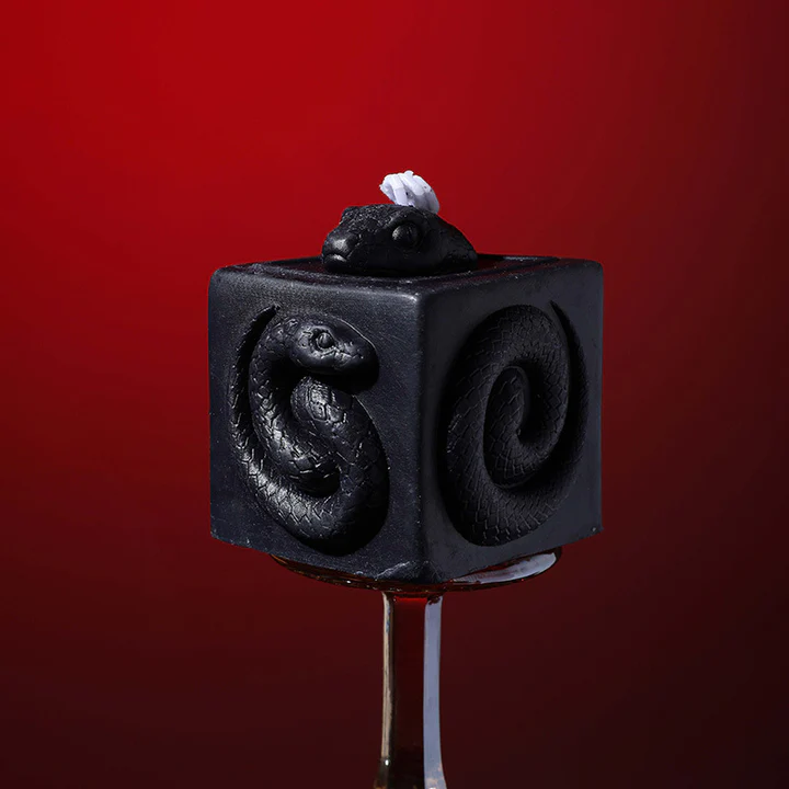 Square Snake Sensual Candle – Geometric Low-temperature - Black - image 1