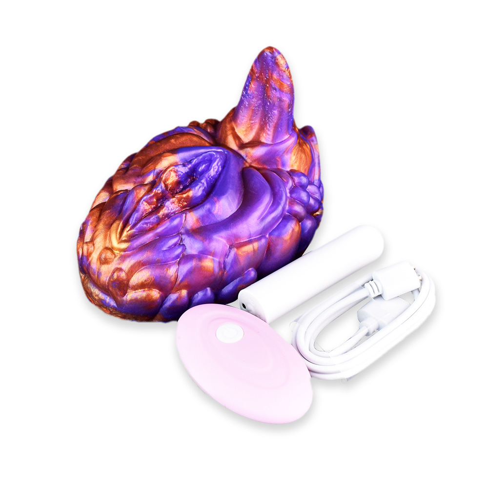 4.6''x3.1''x3.1''Monster-Inspired Female Grinder-WeLovePlugs