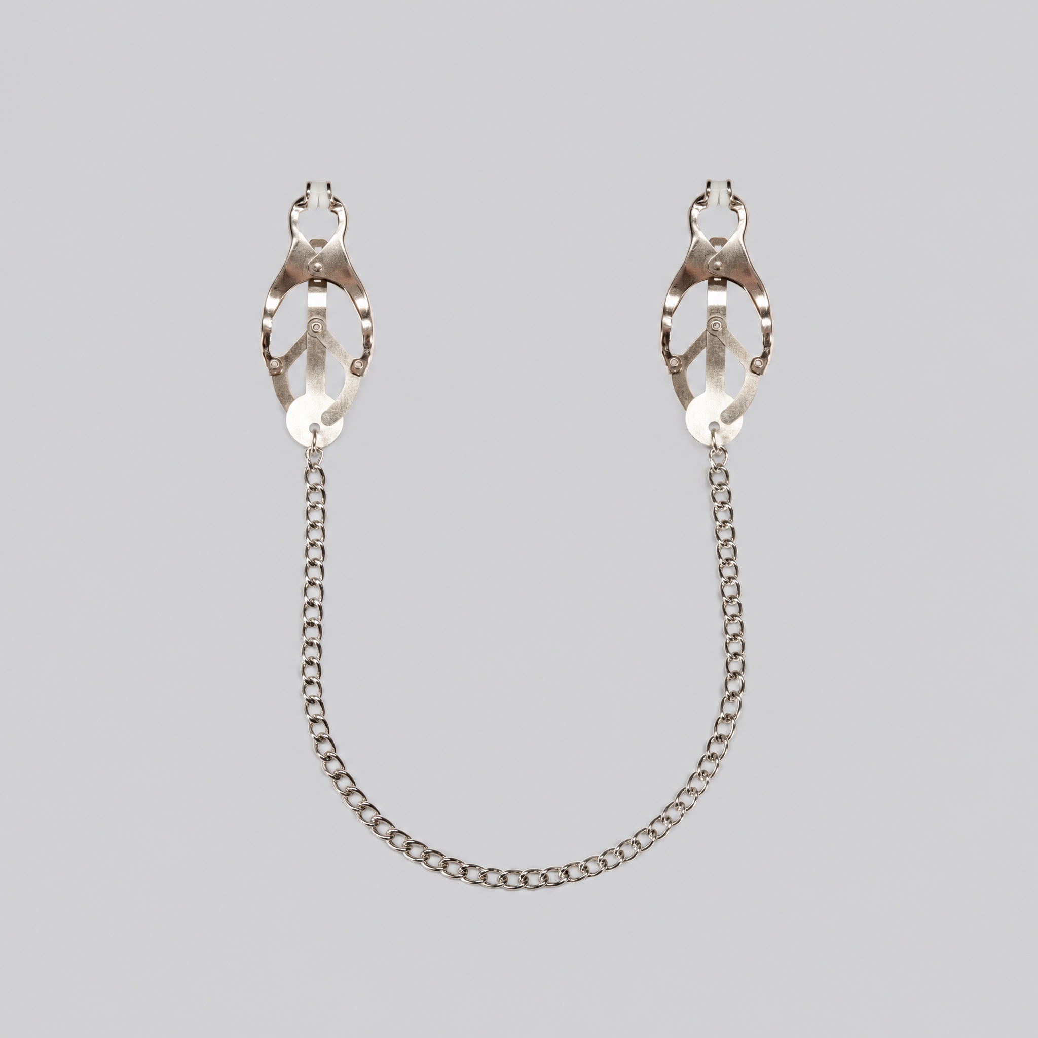 Industrial Clover Metal Nipple Clamps with Textured Pads - Silver - image 4