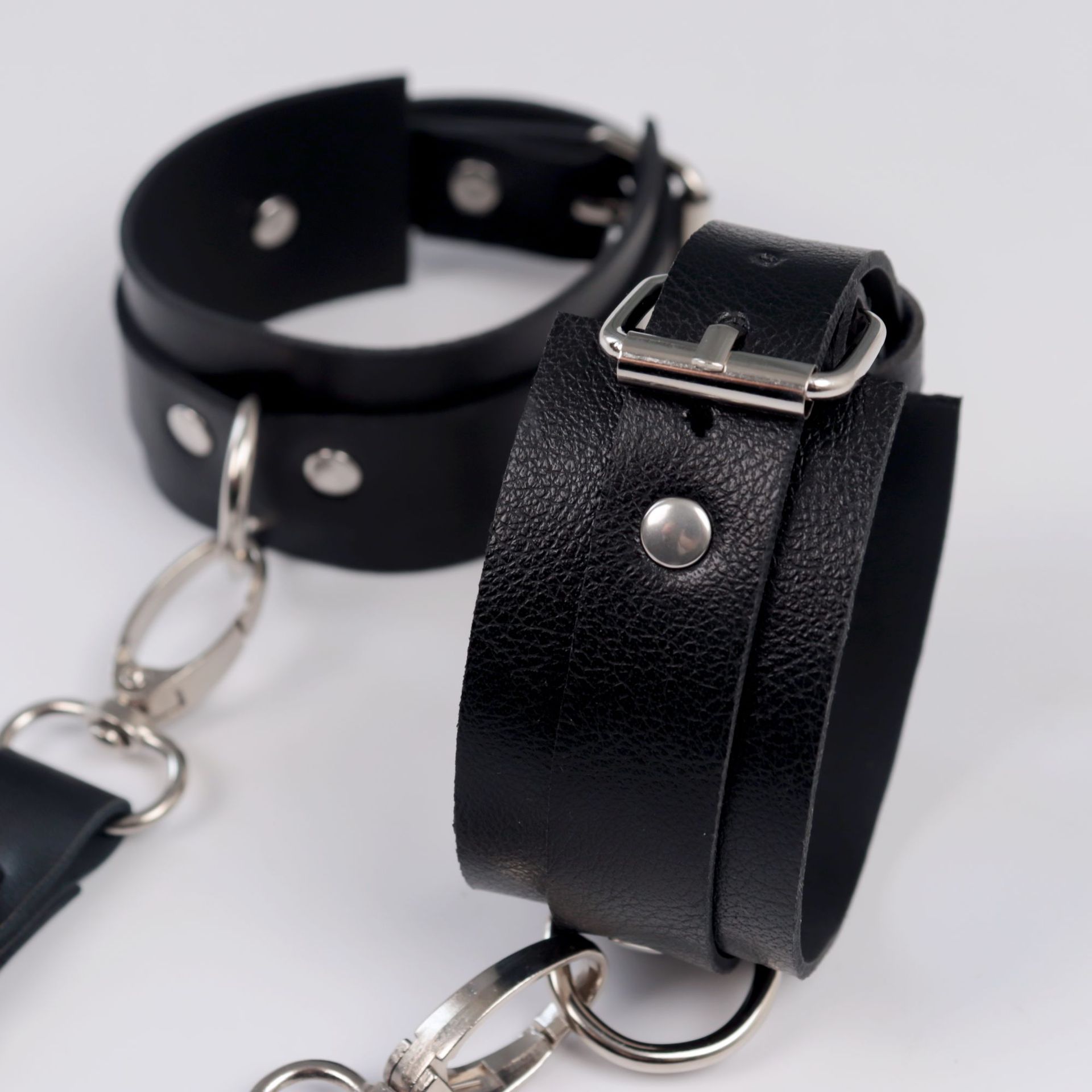 BDSM Handcuffs With Collar And Butt Plug Hook -WeLovePlugs