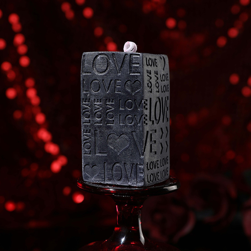 LOVE-Shaped Sensual Soy Wax Candle - D - image 1