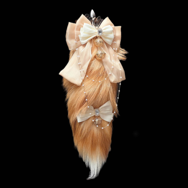 Luxury Fox Tail Plug Set – 15.7" Soft Gold Tail with Detachable Bow Details - image 2