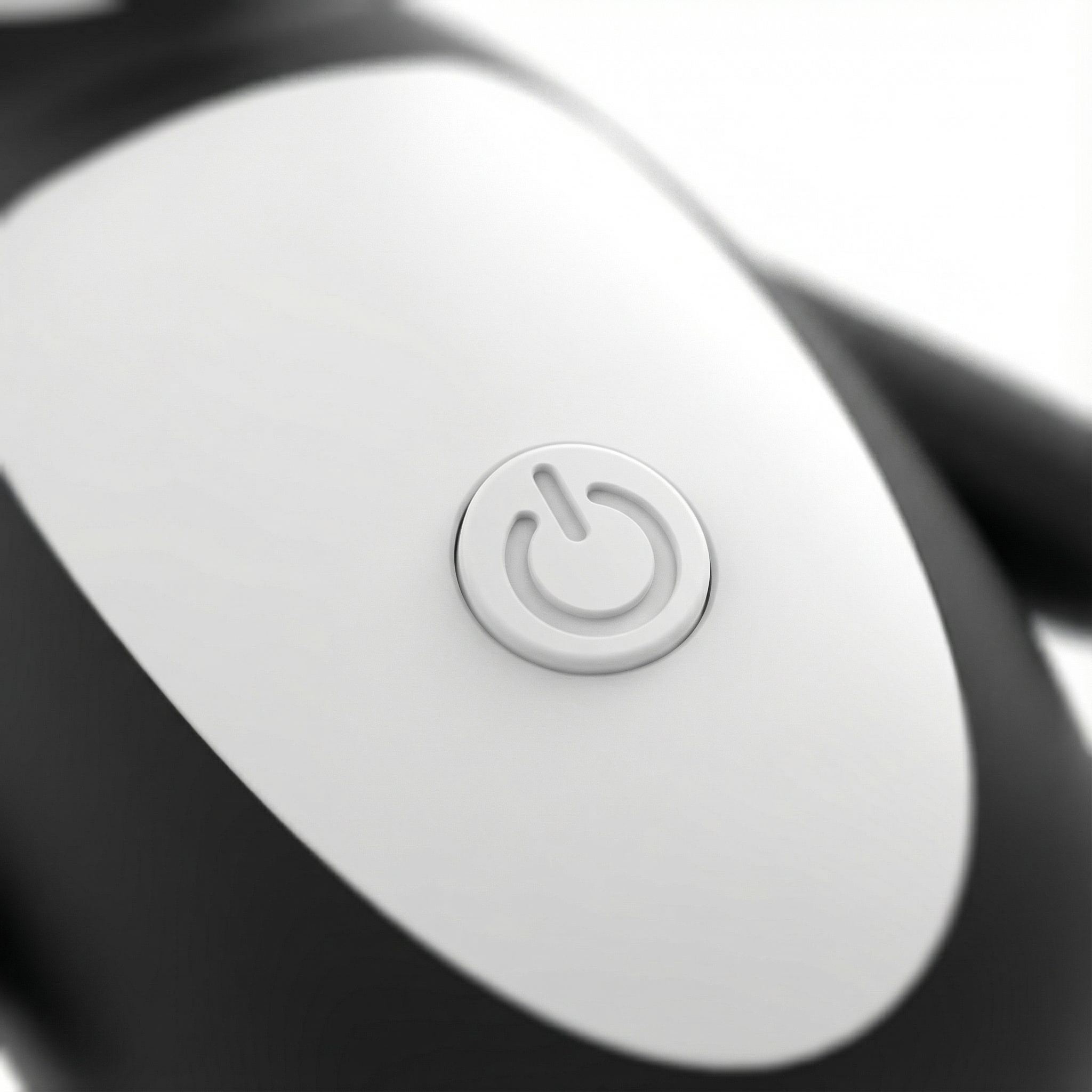 Penguin Clit Sucking Massager - image 4