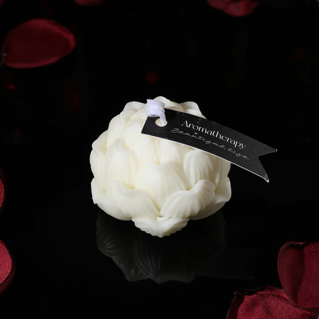 Lotus Sensual Candle – Low-Temperature - image 4