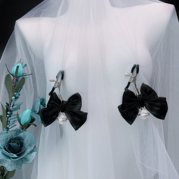 Midnight Nipple Clamp-WeLovePlugs