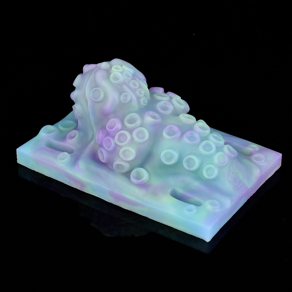 Strap-On Octopus Grinder-WeLovePlugs