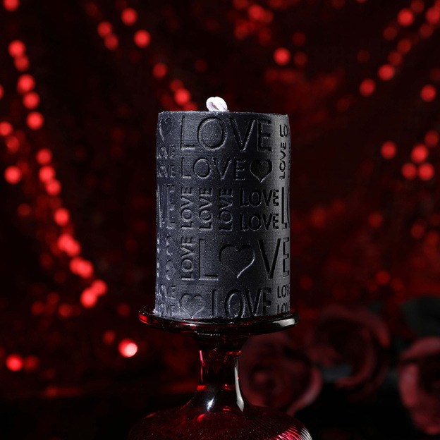 LOVE-Shaped Sensual Soy Wax Candle - B - image 2