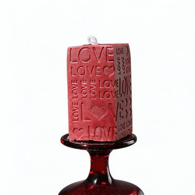 LOVE-Shaped Sensual Soy Wax Candle - image 6