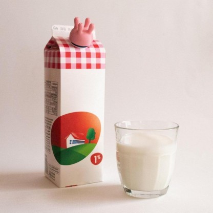Funny Pouring Milk Bottle Cap