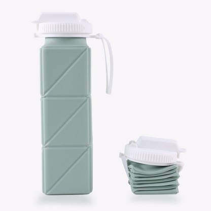 Collapsible Travel Water Bottles, Food Grade BPA Free Silicone Foldable Water Bottle, Leakproof Portable Expandable Water Bottles for Traveling, Camping, Hiking, Cycling & Sports Outdoor 620ml