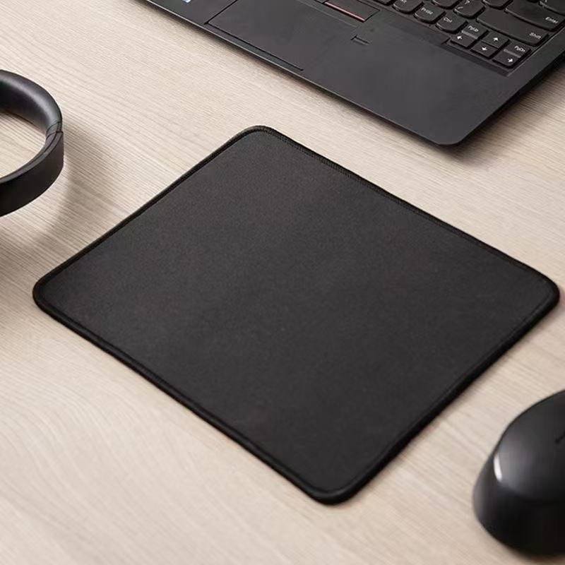  Gaming Mouse Pad with Cloth Material 