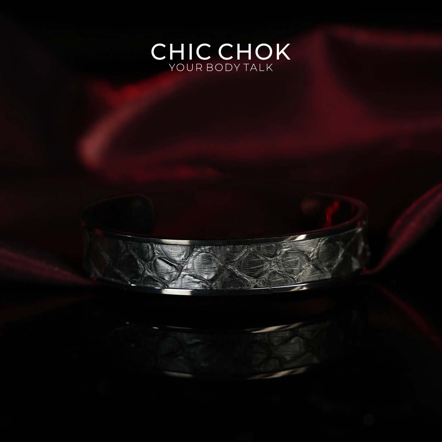CHICCHOK Classic Close Bracelet Stainless Steel Subtle Stylish Non-Adjustable Bracelet - CHICCHOK
