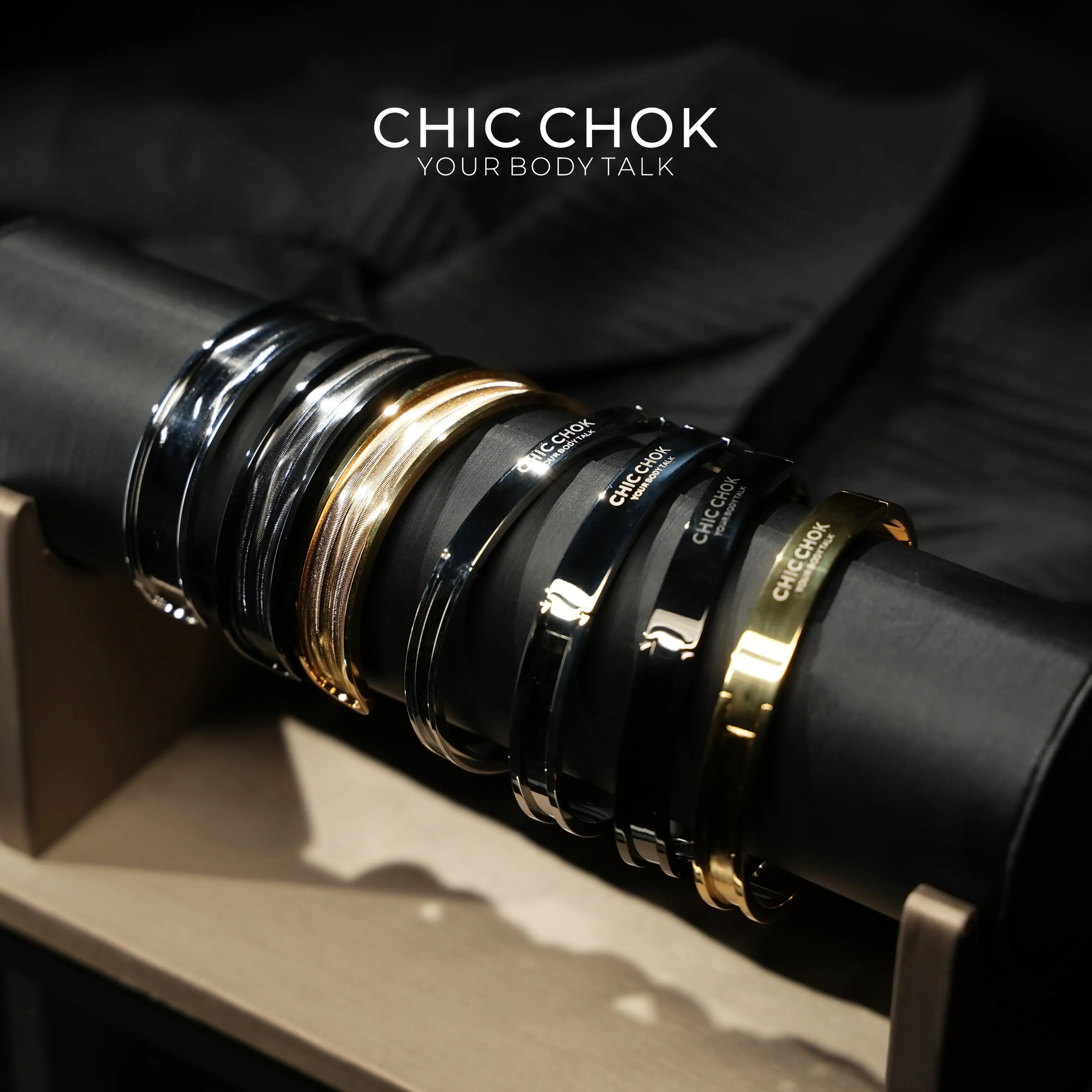 CHICCHOK Classic Close Bracelet Stainless Steel Subtle Stylish Non-Adjustable Bracelet - CHICCHOK